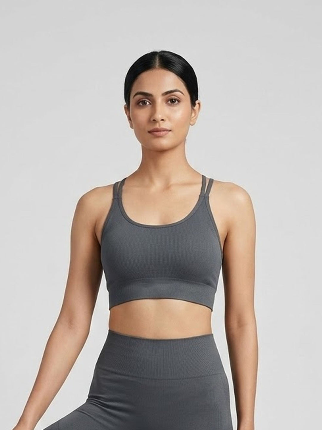 Drift Bra – Seamless Cross-Back – Medium Impact – Dark Shadow