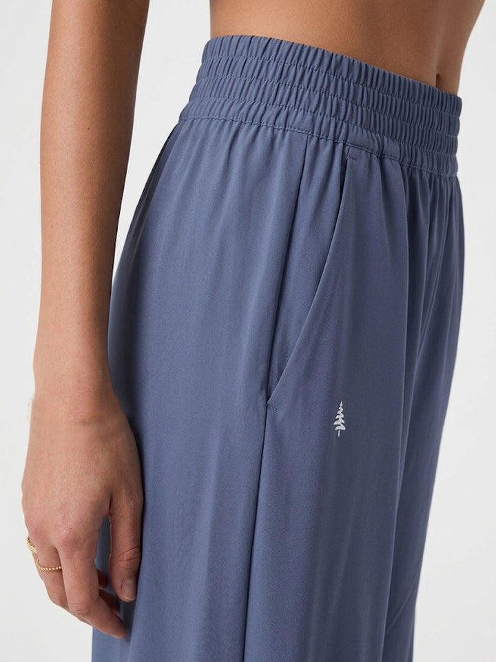 Petra FreeFlow Wide Pants - Dark Shadow